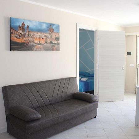 Iccara Casa Vacanze カリーニ エクステリア 写真